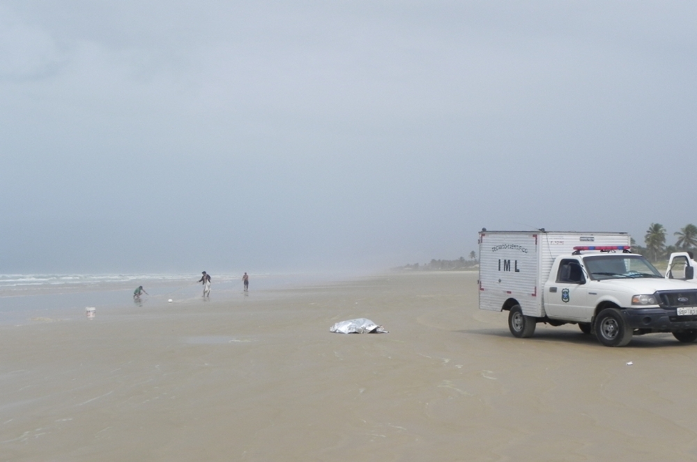 Corpo De Pescador Encontrado Na Praia Da Costa O Que Not Cia Em