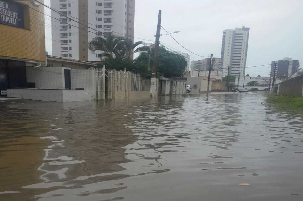 Chuvas causam enchentes na capital e no interior O que é notícia em