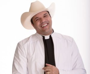 Padre Alessandro Campos fará shows em Sergipe nos dias 12 e 13 - O que é  notícia em Sergipe