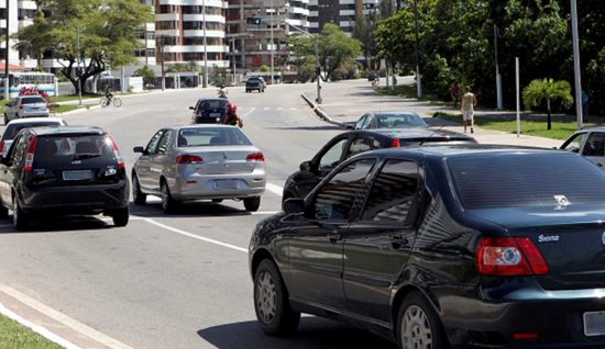 Mais de 420 mil motoristas estão com o licenciamento atrasado em SE