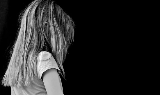 Polícia prende suspeito de estupro contra a própria filha de 8 anos