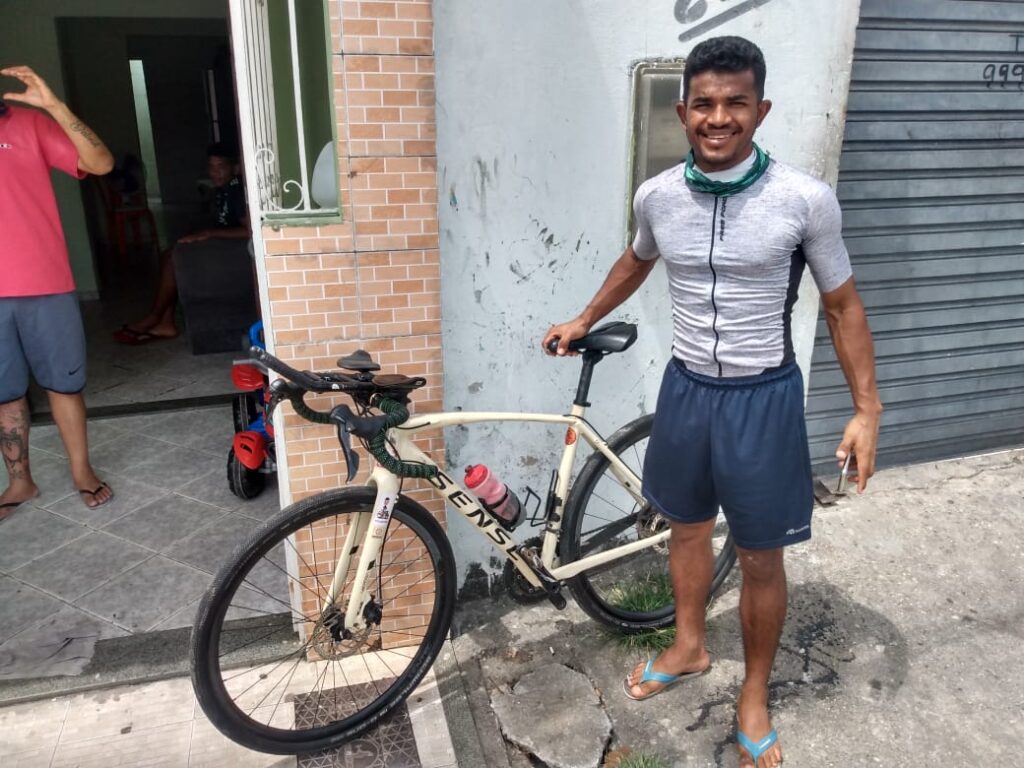 ciclista maranhense recuperou bicicleta furtada em Sergipe
