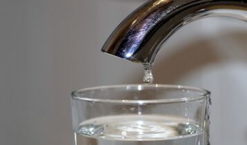 Moradora reclama da falta de água no Loteamento Alto da Jaqueira