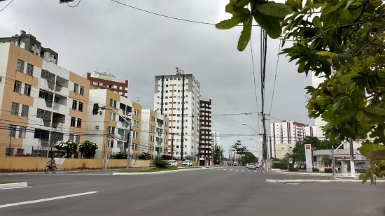 Frente fria provoca chuva em Aracaju neste fim de semana