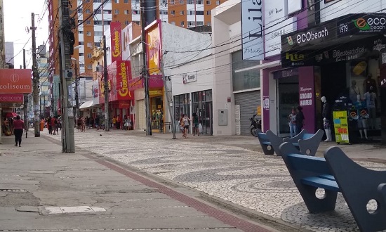 PMA adota novo toque de recolher, mas prorroga restrições em Aracaju