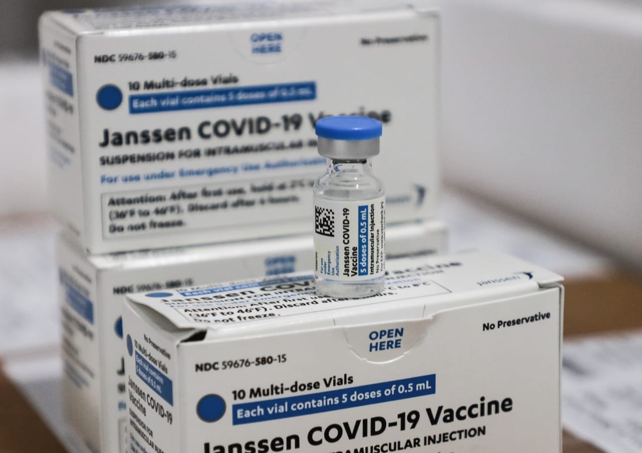 Sergipe recebe mais de 47 mil doses de vacina contra a Covid-19