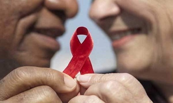 Sancionada lei que obriga sigilo a quem tem HIV e hepatite
