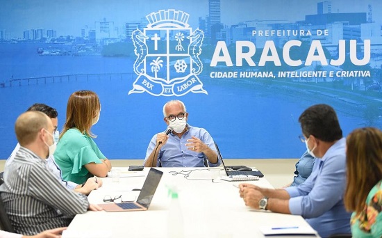 Prefeito Edvaldo Nogueira anuncia que não haverá carnaval em Aracaju