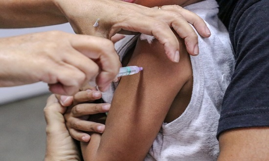 Vacina contra Influenza será ofertada a toda a população na segunda