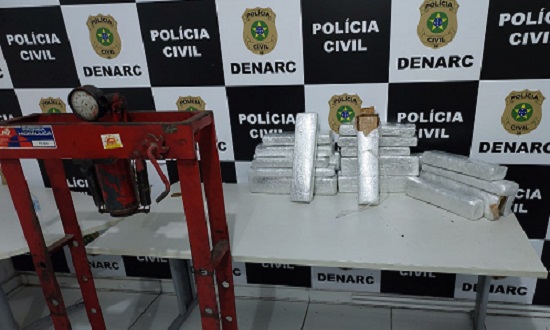 Mais de 30 quilos de maconha são apreendidos pelo Denarc em Aracaju