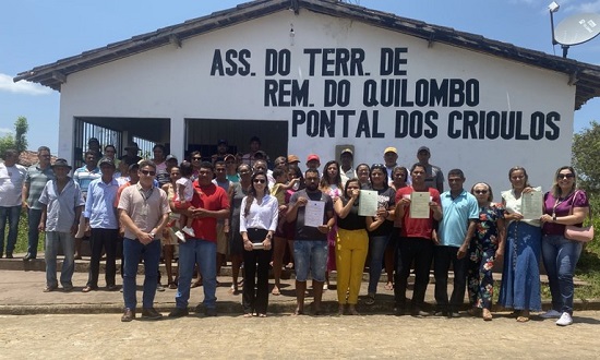 Lula concede título da terra a duas comunidades quilombolas em SE