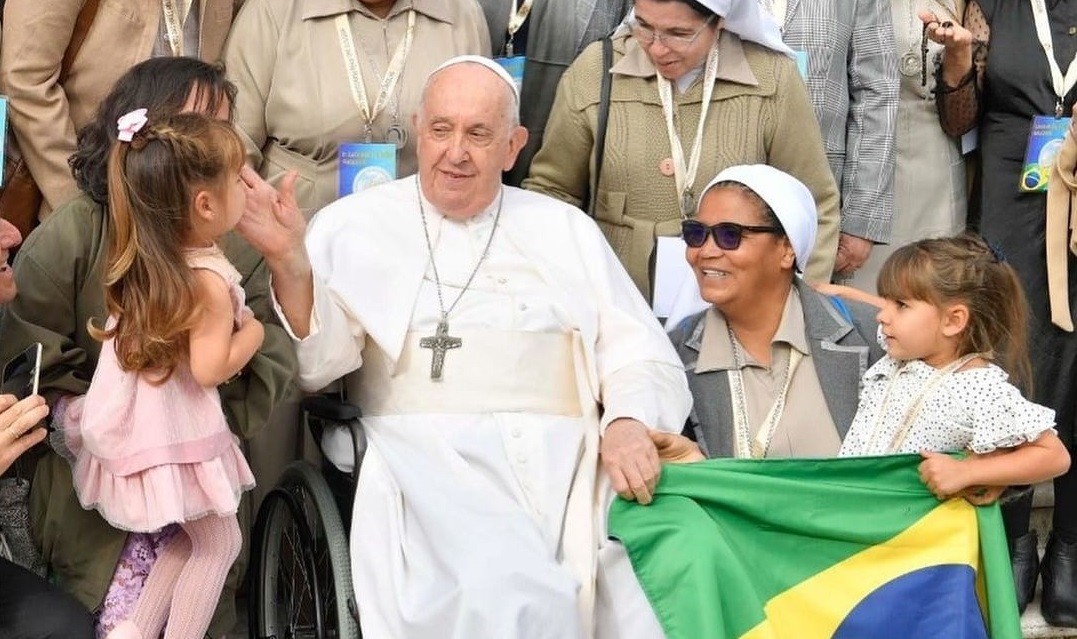 Irmã Mabel tem encontro com o Papa Francisco em Roma