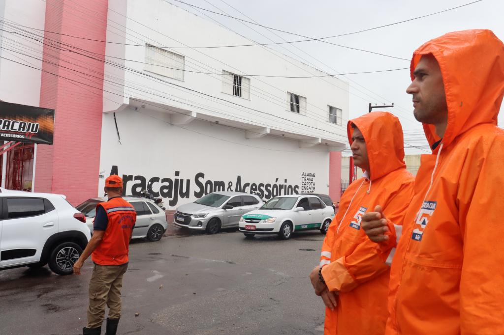 Defesa Civil de Aracaju emite alerta de chuva para as próximas 24h