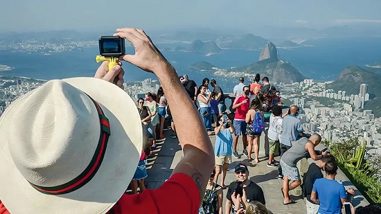 Turistas no Cristo Redentor