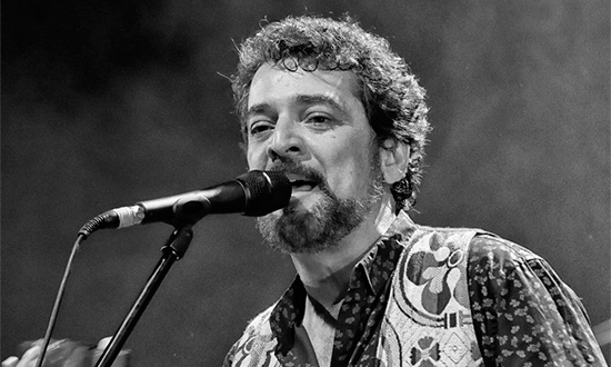 Nino Karvan e o grupo Pifano de Pife farão show no Café da Gente
