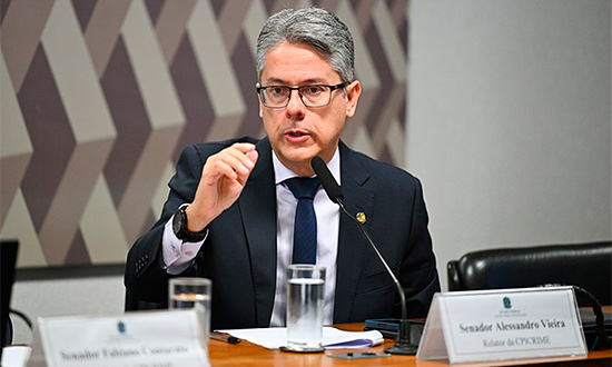 Senador Alessandro protocola pedido de CPI contra ministros e Vorcaro