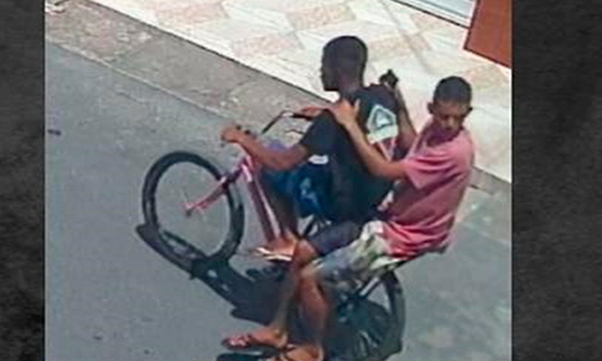 Polícia divulga imagem de suspeitos de furto de celular em Socorro