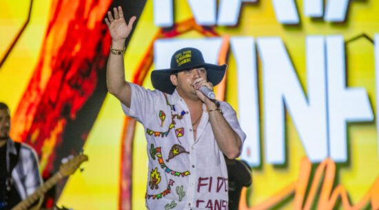 Arraiá do Povo apresenta Terça do Arrocha com Leonne, Thiago Aquino e Natanzinho