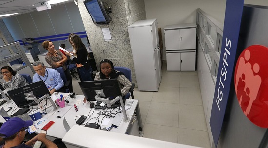 PIS/Pasep cai hoje para nascidos em julho e agosto; veja se você tem direito
