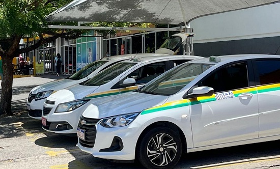 Aracaju amplia frota de táxis com 102 novas permissões