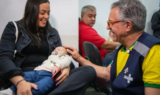 SUS lança vacina Pneumo 20 para crianças e amplia proteção contra pneumonia