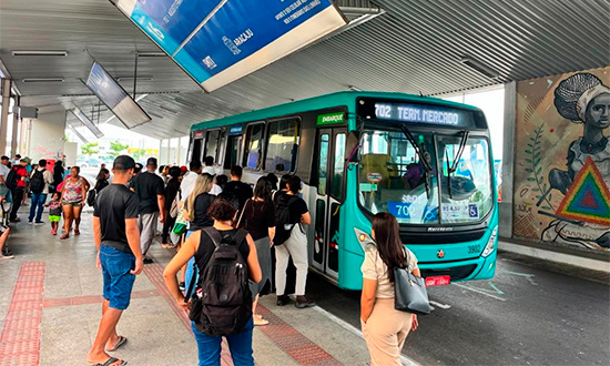 Reforma no Terminal do Mercado altera embarque de ônibus em Aracaju