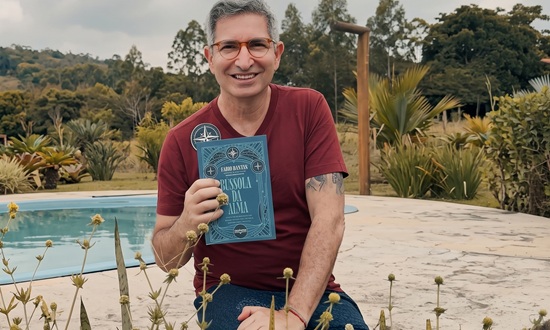Fábio Dantas lança o livro “Bússola da Alma” em Aracaju