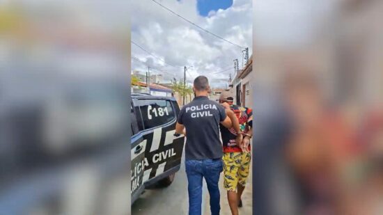 В Аракажу задержали мужчину за сексуальные действия с собакой