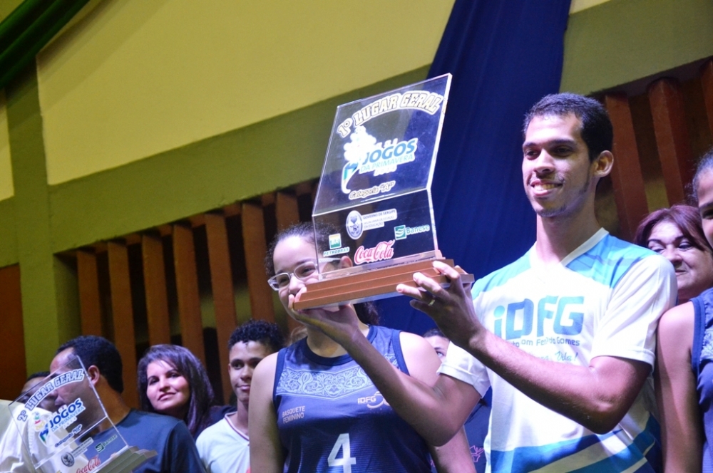 Jogos da Primavera: Amadeus conquista título no basquete - O que é notícia  em Sergipe