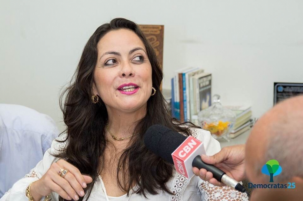 Ana Alves é Presa Por Peculato E Associação Criminosa O Que é Notícia