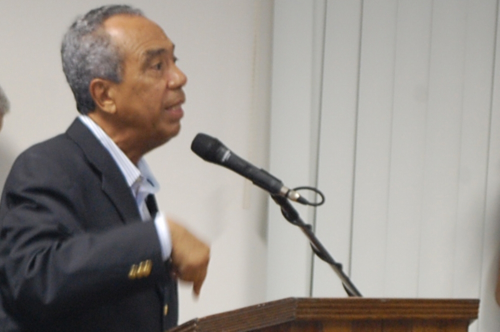 João Alves Filho será o entrevistado no Cabaré de Quinta - O que é